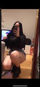 613421353: Chica busca chico en Sevilla