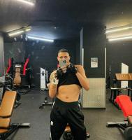 614772935: Chico busca chica en Sevilla