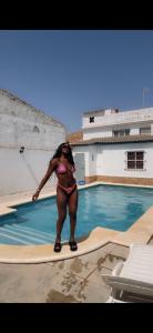 658287236: Chica busca chico en Sevilla