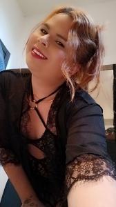 657399881: Chica busca chico en Barcelona