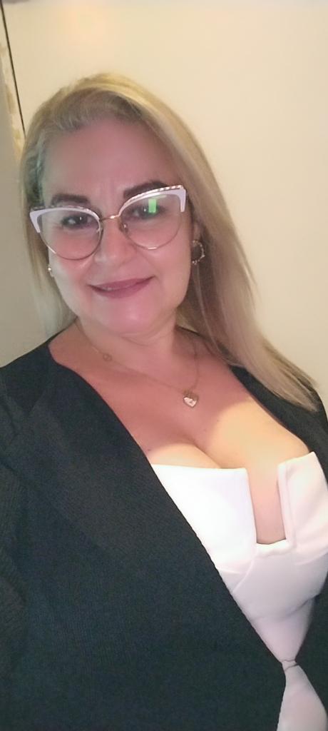 622480031: Chica busca chico en Almería