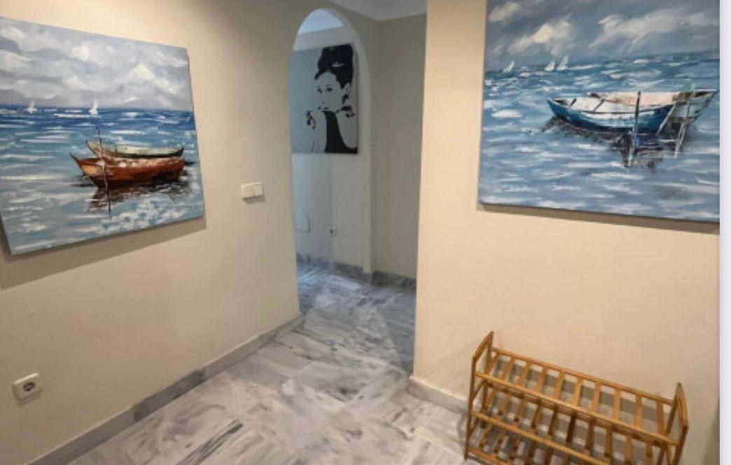 667794524:  en Málaga