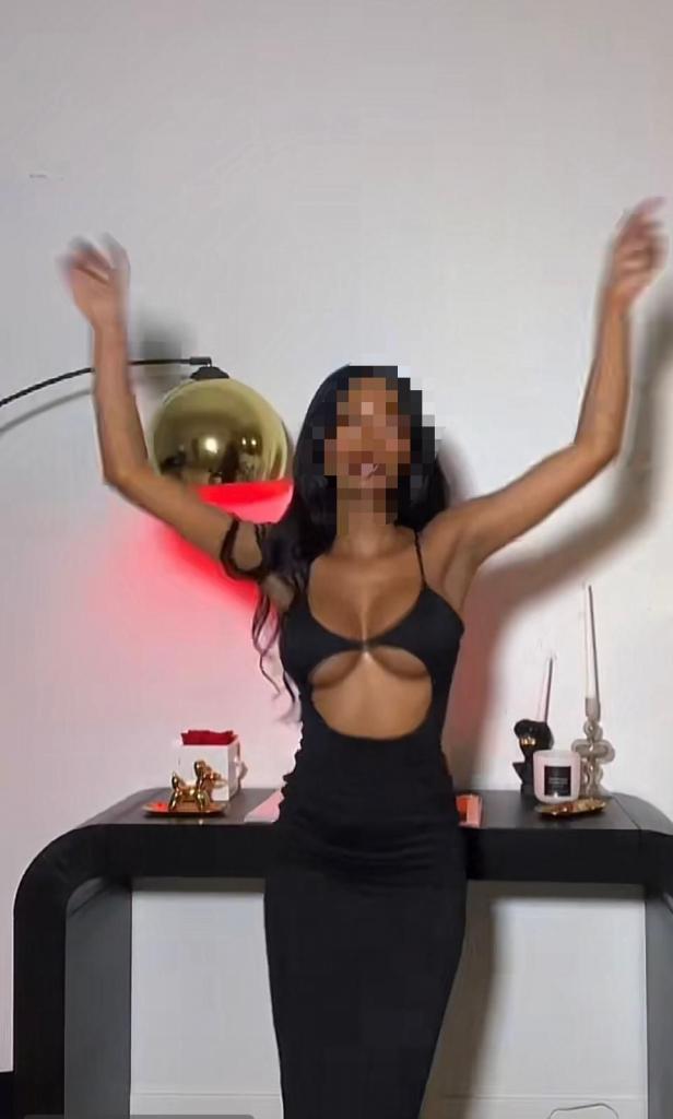 692455357: Chica busca chico en Vizcaya