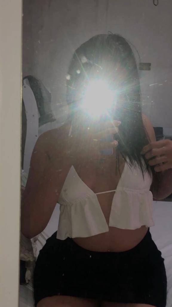 615142708: Chica busca chico en La Coruña