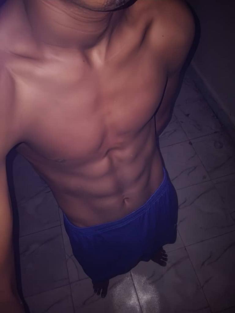 Chico busca chica en Pontevedra: 