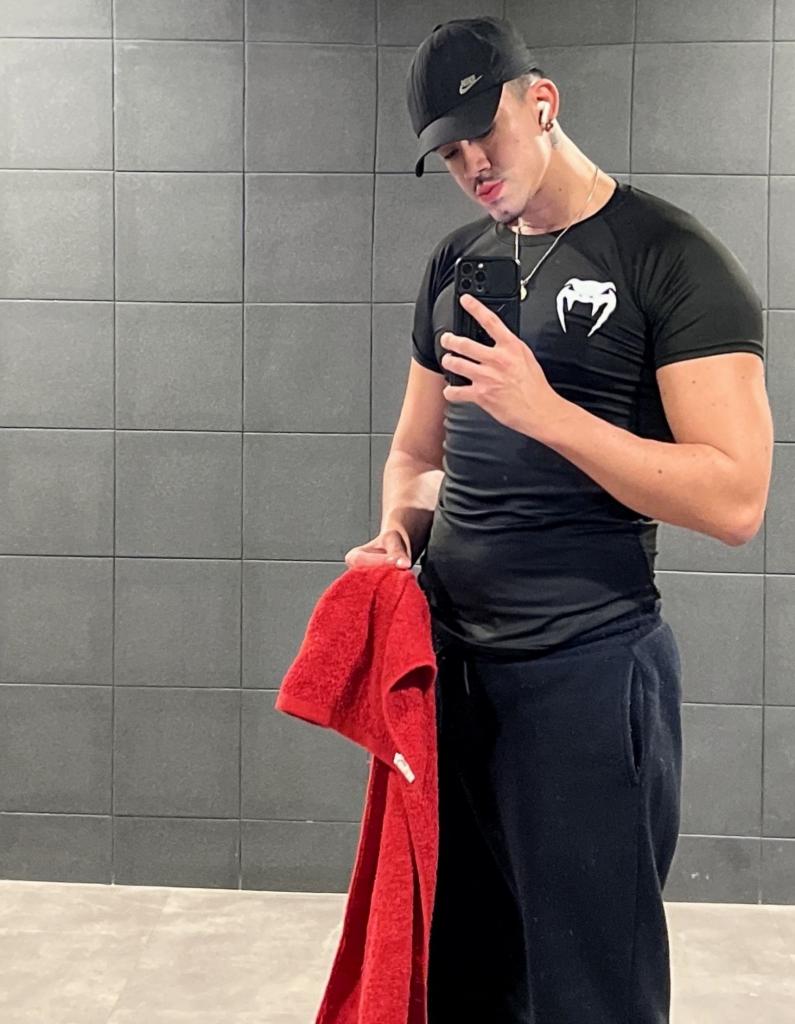 Chico busca chica en Valencia: 