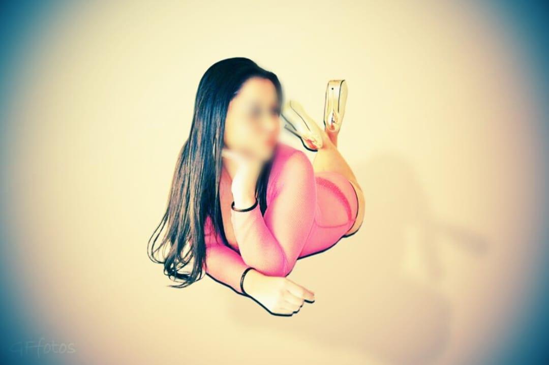 651468720: Chica busca chico en Madrid