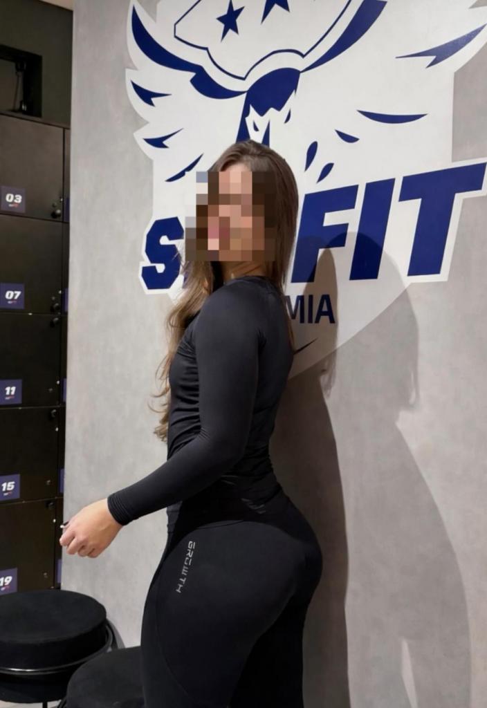 613783438: Chica busca chico en León