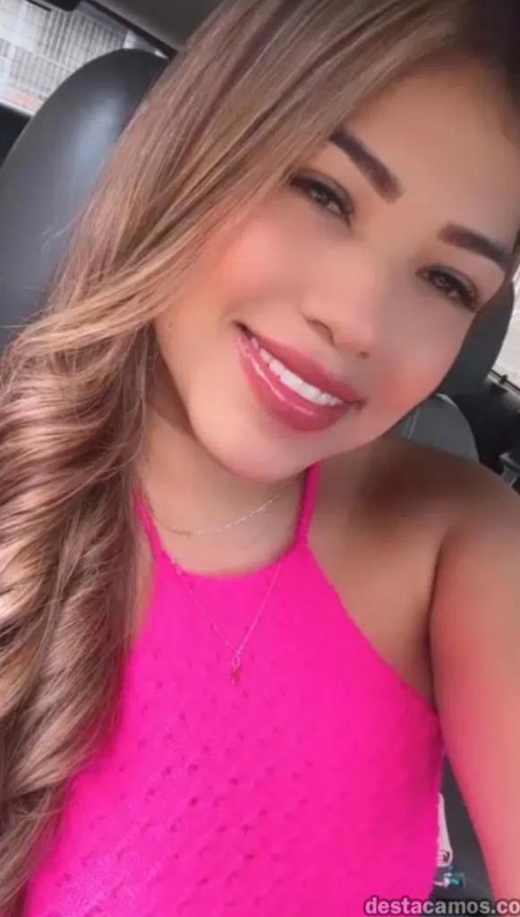 643291683: Chica busca chico en Ibiza