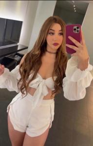 612240991: Chica busca chico en Ibiza