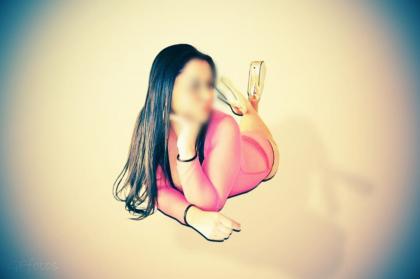 651468720: Chica busca chico en Madrid