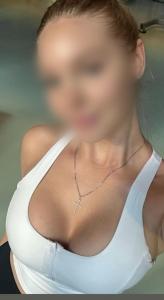 610452497: Chica busca chico en Barcelona