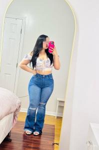 661093549: Chica busca chico en Navarra