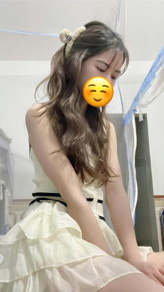 Chica busca chico en Valencia: Chica busca chico