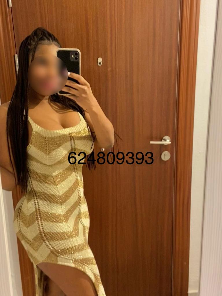 624809393: Chica busca chico en Murcia