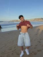 604981520: Chico busca chica en Alicante