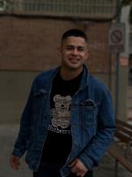 662557072: Chico busca chica en Barcelona