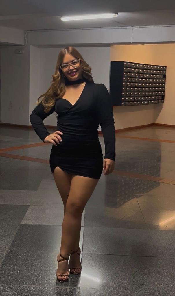 Chica busca chico en Valencia: Chica busca chico