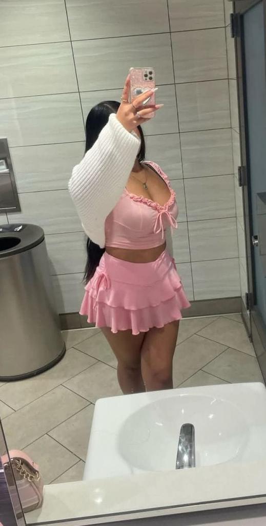 641869185: Chica busca chico en Navarra