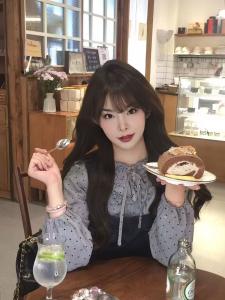 632053758: Chica busca chico en Zaragoza