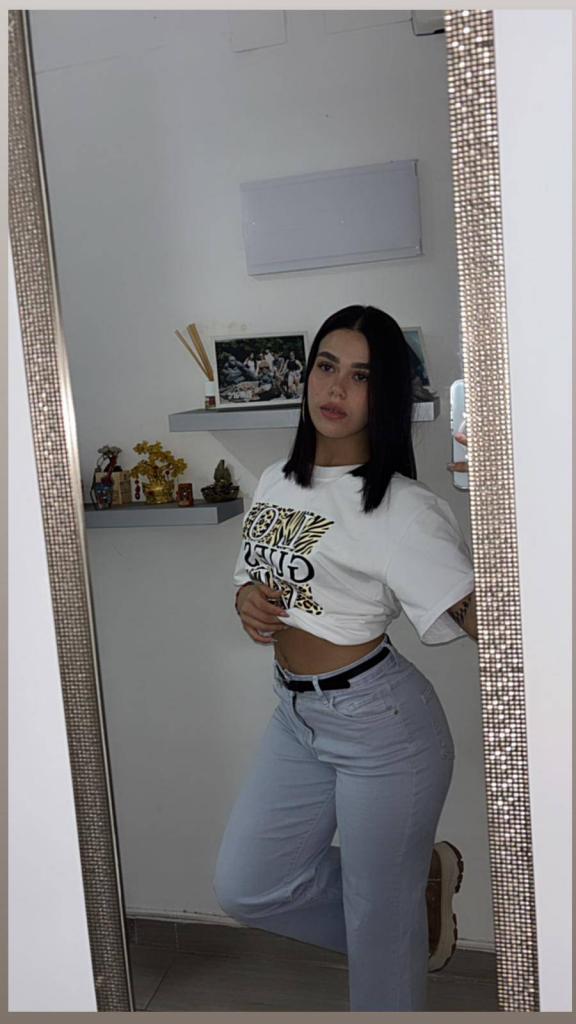 627308820: Chica busca chico en Valencia