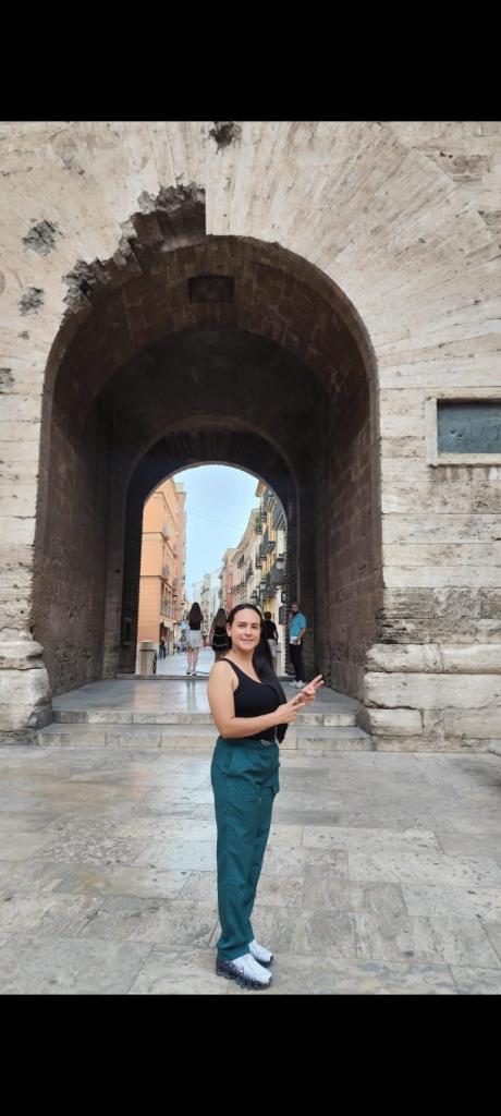 604242770: Chica busca chico en Guipúzcoa