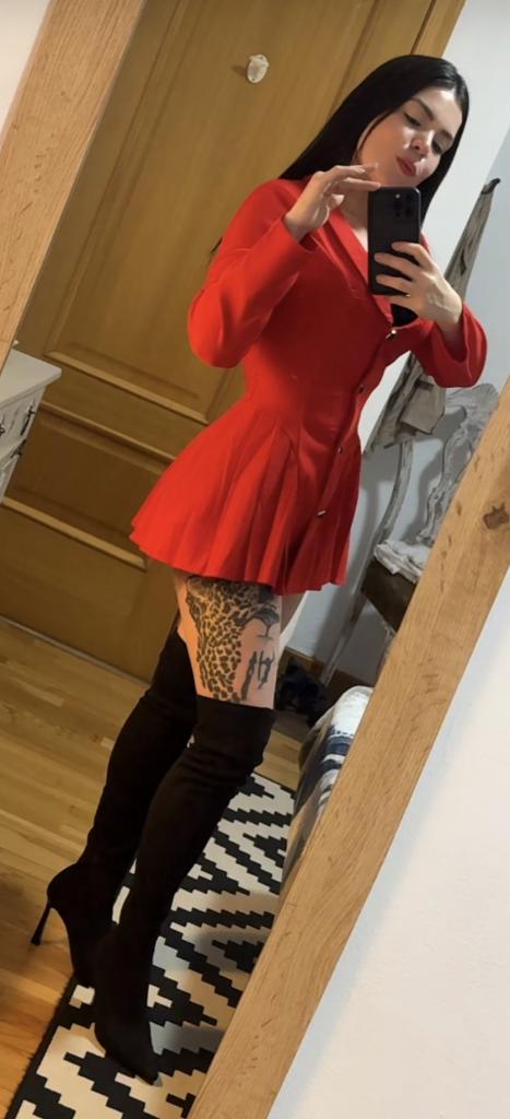 610533124: Chica busca chico en Pontevedra