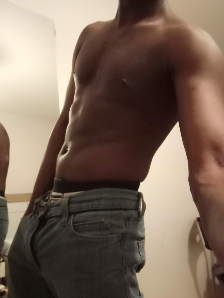 663955697: Chico busca chica en Madrid