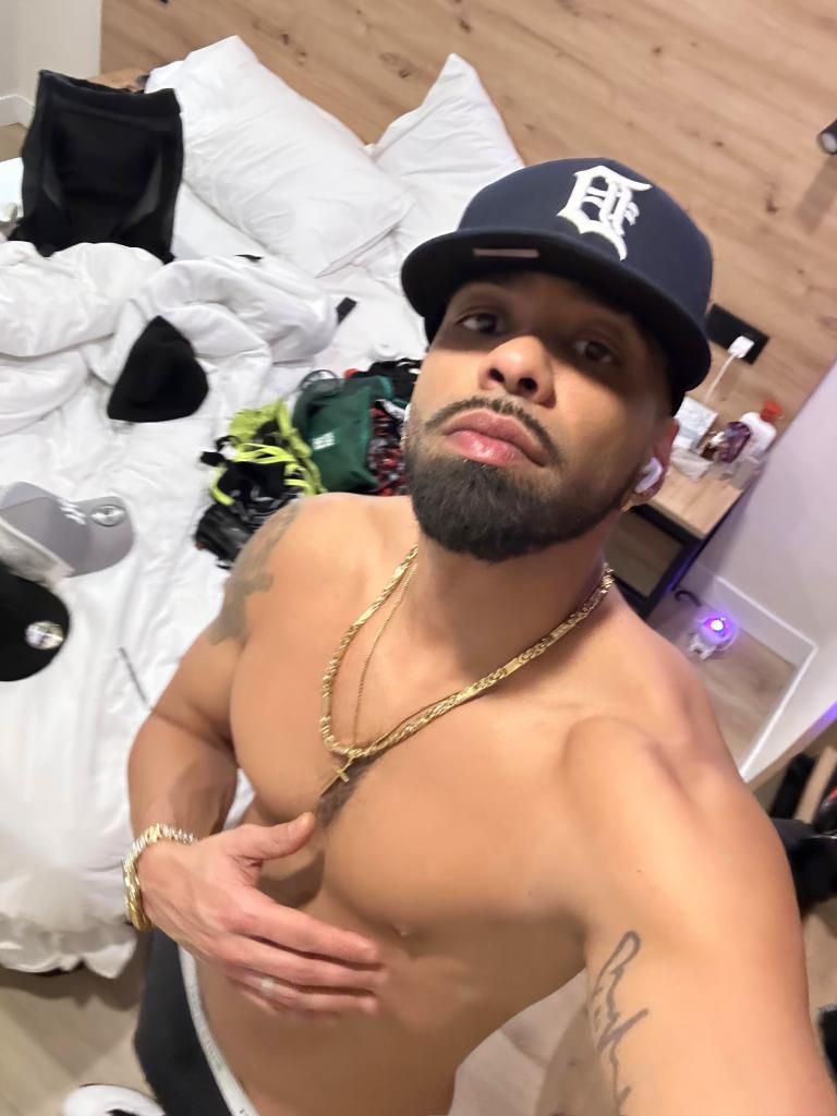 Chico busca chica en Valladolid: 