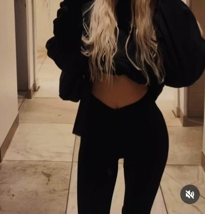 632999158: Chica busca chico en La Coruña