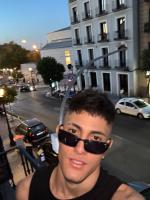 600310718: Chico busca chica en Madrid