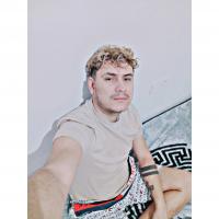 615668731: Chico busca chica en Madrid