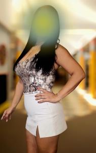 632438286: Chica busca chico en Sevilla