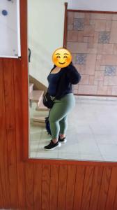 677756108: Chica busca chico en Barcelona