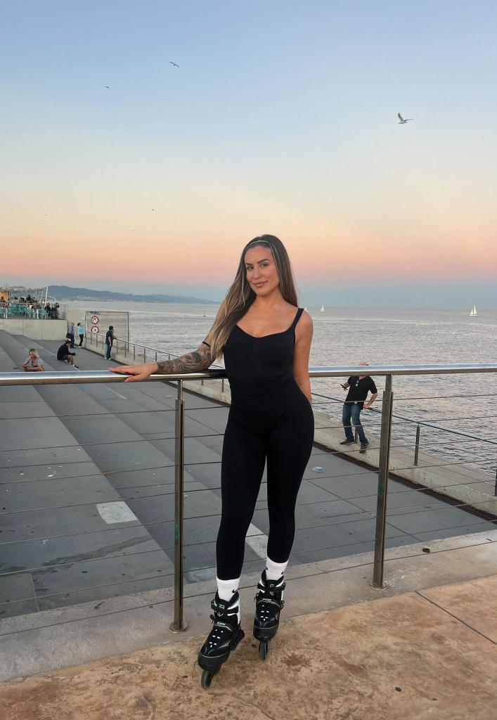 Chica busca chico en Cádiz: 