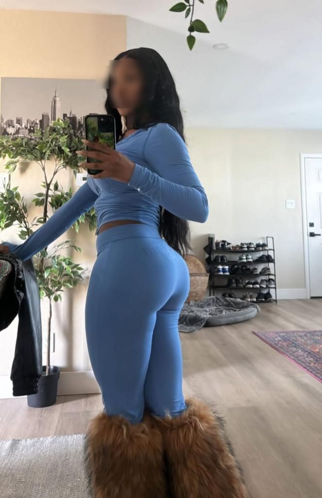 608980583: Chica busca chico en Madrid