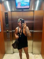 657227943: Chico busca chica en Sevilla