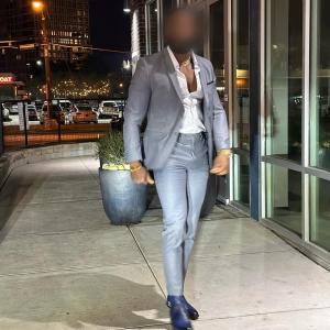 631623408: Chico busca chica en Barcelona