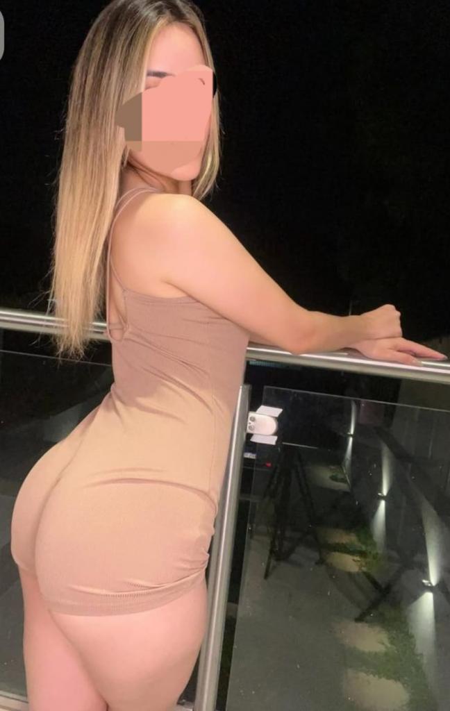 613840919: Chica busca chico en Murcia