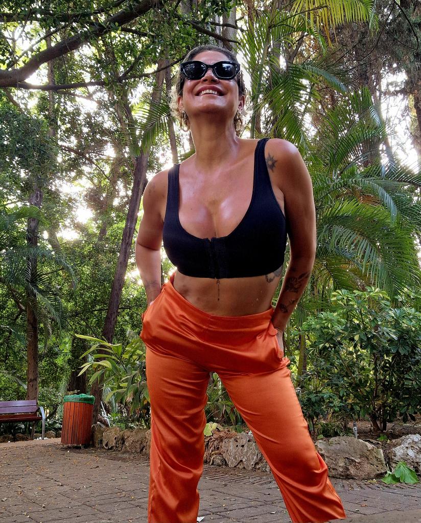 643862380: Chica busca chico en Málaga