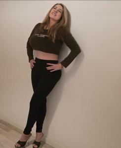 641807870: Chica busca chico en Zaragoza