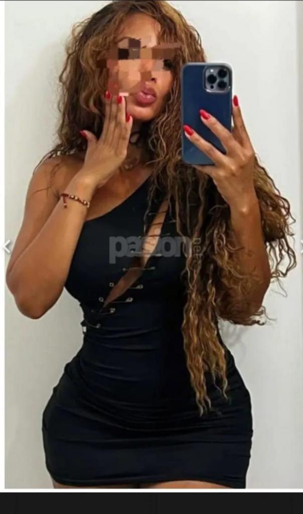 614981906: Chica busca chico en Huesca