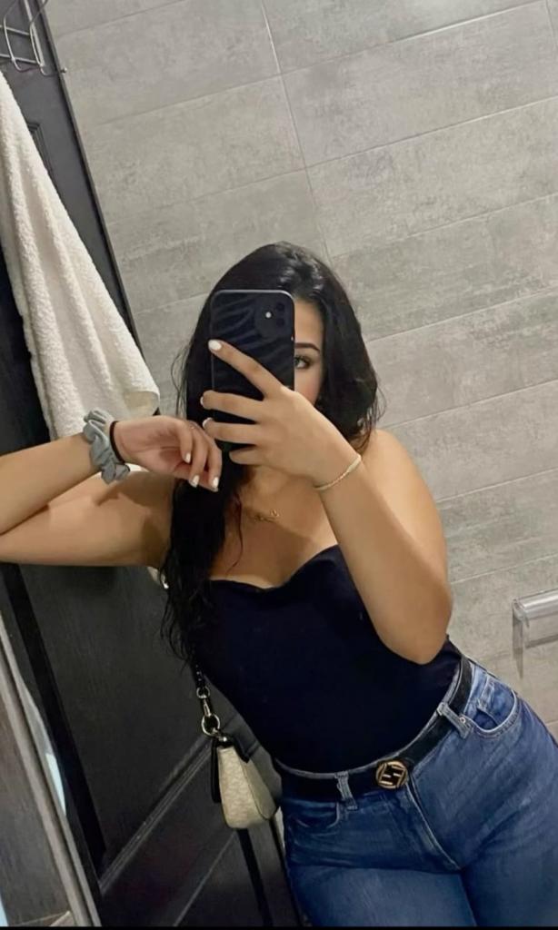 604370564: Chica busca chico en Ibiza