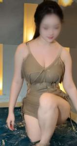 657448188: Chica busca chico en Málaga