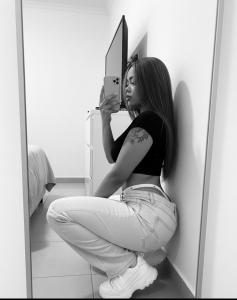 670841032: Chica busca chico en Asturias