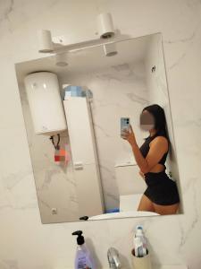 613179273: Chica busca chico en Lérida