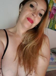 623700444: Chica busca chico en Valencia