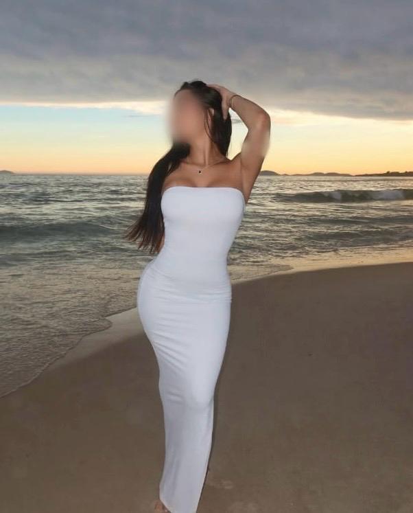 603339028: Chica busca chico en Sevilla