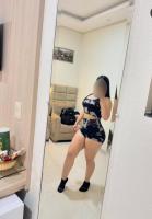 613737559: Chica busca chico en Navarra