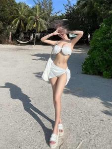 632053758: Chica busca chico en Zaragoza